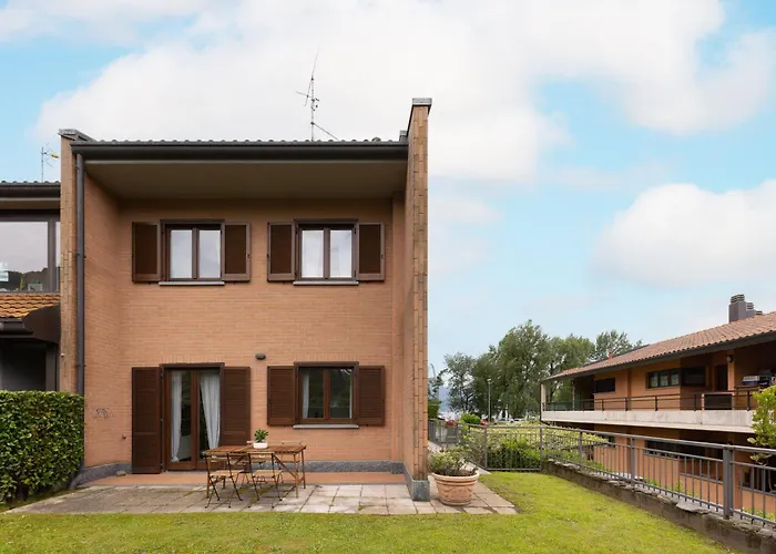 Damler Frontelago Сasa de vacaciones Maccagno